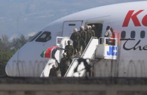 Llega a Haití primer contingente de policías kenianos para una misión de seguridad