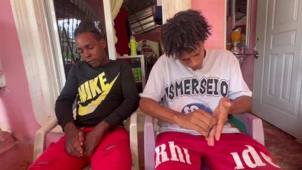 video-viral-jovenes-desnudos-ruegan-perdon_1-focus-0-0-608-342