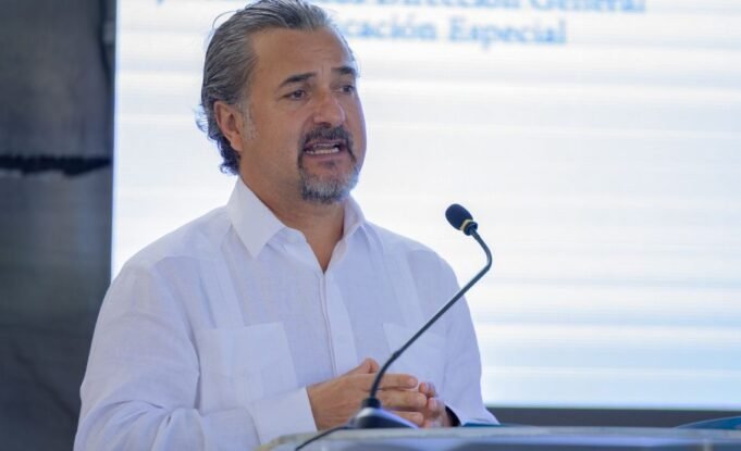 Carlos-Carrera-1140x694