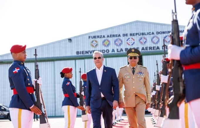 Abinader-parte-a-Guayana-1080x694