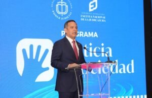 Presidente Suprema Corte: “confianza en la justicia construye con una sociedad informada”