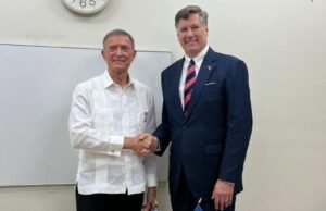 Canciller Roberto Álvarez sostiene reunión bilateral con el subsecretario de Estado de EE. UU., Christopher Landau