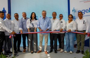 El presidente Abinader fortalece la conectividad rural en Santiago Rodríguez con la inauguración de las carreteras Puerta del Mulo y Arroyo Seco