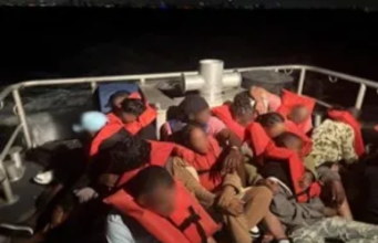 Interceptan embarcación que iba a Miami con 4 dominicanos, 3 ecuatorianos y 7 haitianos